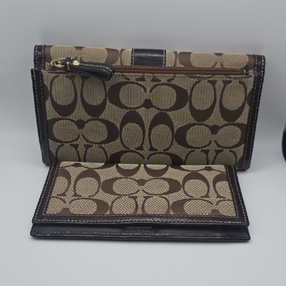 Coach Brown Signature Mono Canvas Continental Wallet W/ Checkbook Holder (EUC)✨️ - Picture 12 of 12
